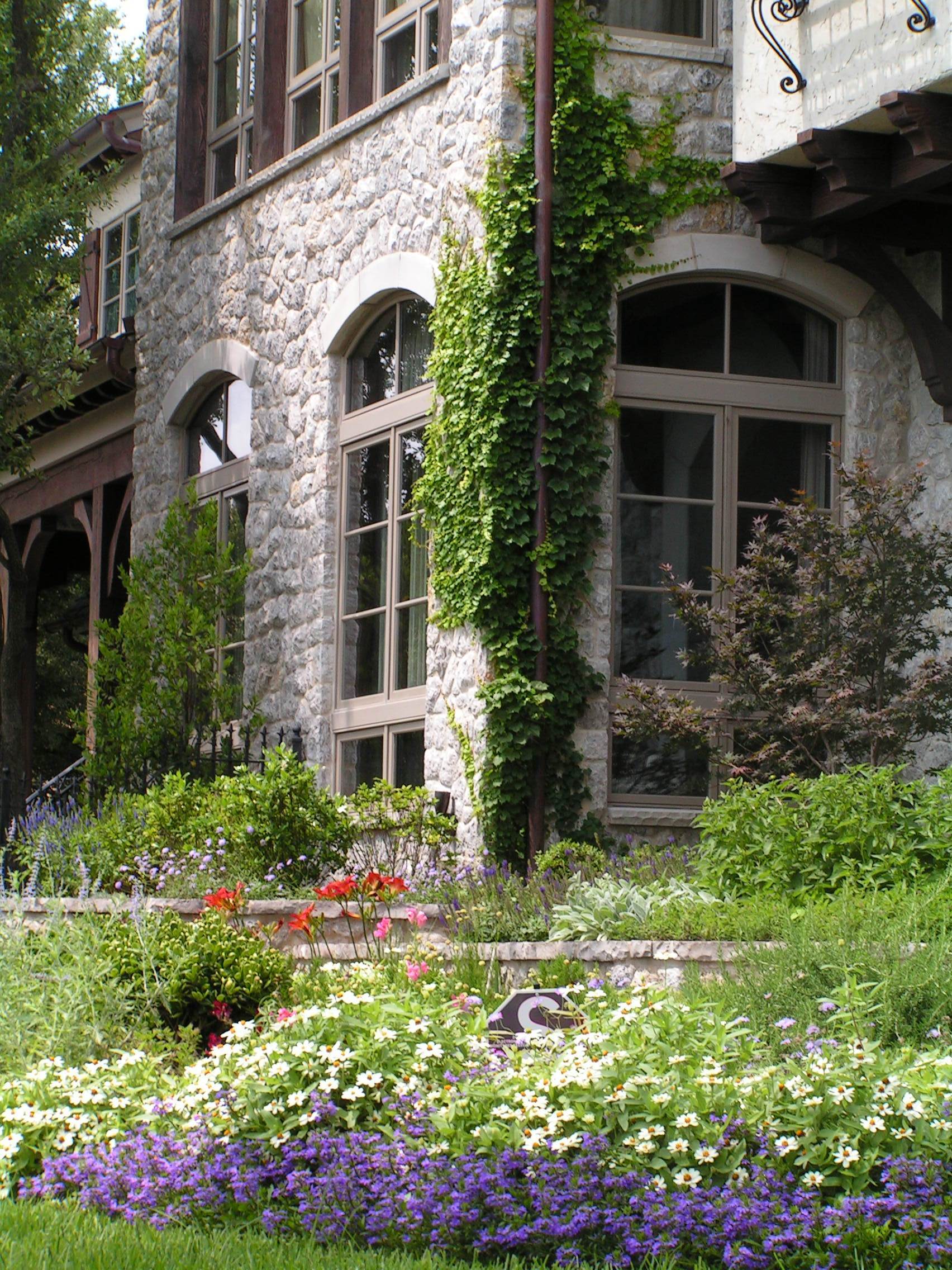 Garden Installation Great Gardens, Inc.